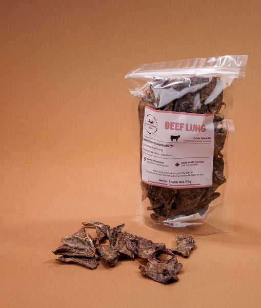 Package of beef lung treats with a label on an orange background